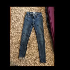 710 Super Skinny Levi’s